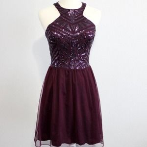 BEAUTIFUL Prom Dress Cut Out Sleeveless Flare Tulle Sequins Junior 5 Burgundy